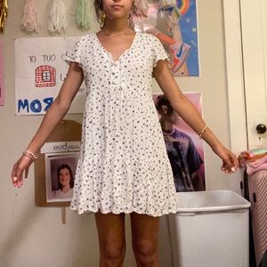 Americ Eagle Flowy Floral Summer Dress